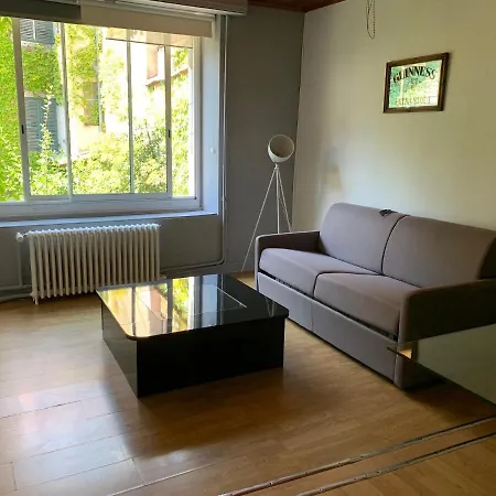 Apartment Grand Confort Sur Cour Champagnole