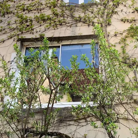 Apartment Grand Confort Sur Cour Champagnole